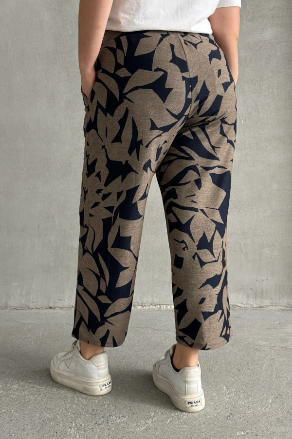 Büyük Beden Beli Lastikli Bol Paça Desenli Cepli Pantolon 74-109 Vervegrand