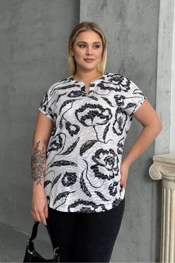 Büyük Beden Kısa Kollu V Yaka Desenli T-shirt 97-83 Vervegrand