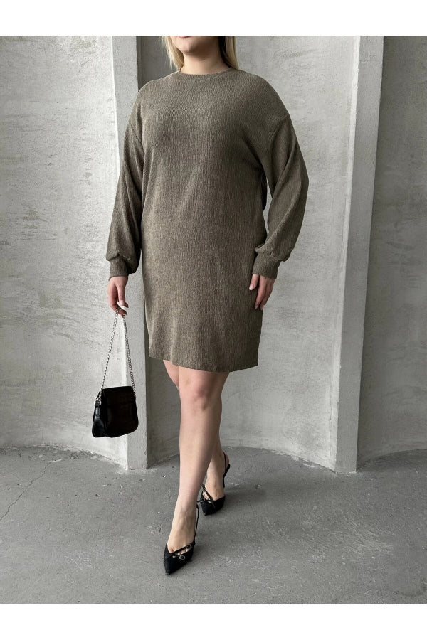 Büyük Beden Uzun Kollu Bisiklet Yaka Düz Kesim Elbise 106-97 Vervegrand