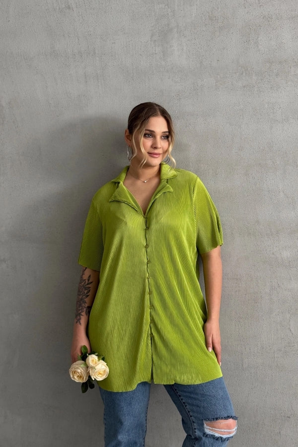 Büyük Beden Kısa Kollu Önü Düğmeli Fitilli İnce Gömlek 300738 Vervegrand