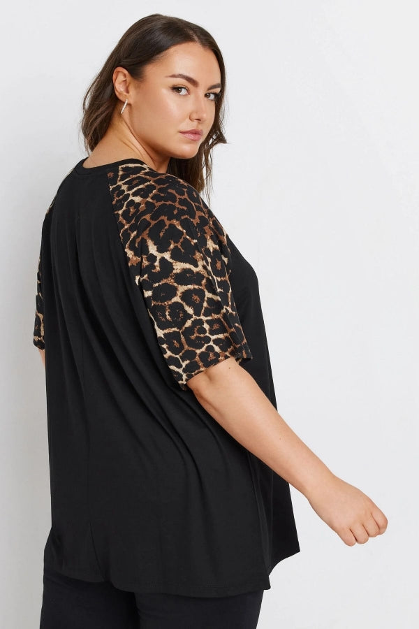 Büyük Beden Bisiklet Yaka Kısa Kolları Leopar Desenli T-Shirt 322115 Vervegrand