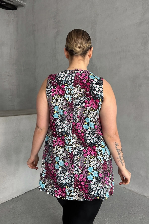 Büyük Beden V Yaka Sıfır Kol Çiçek Desenli Bluz 302261 Vervegrand