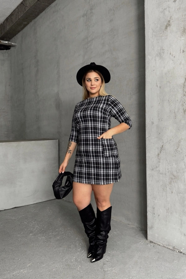 Büyük Beden Bisiklet Yaka Yarım Kollu Cepli Desenli Elbise 301506 Vervegrand