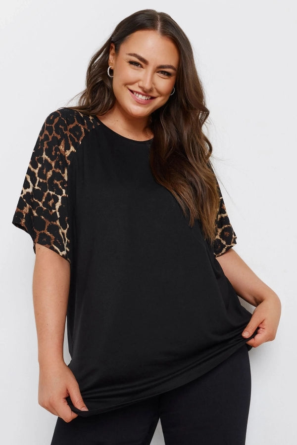 Büyük Beden Bisiklet Yaka Kısa Kolları Leopar Desenli T-Shirt 322115 Vervegrand