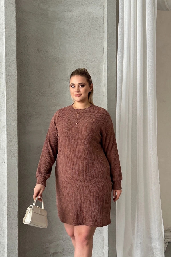 Büyük Beden Uzun Kollu Bisiklet Yaka Düz Kesim Elbise 100-189 Vervegrand