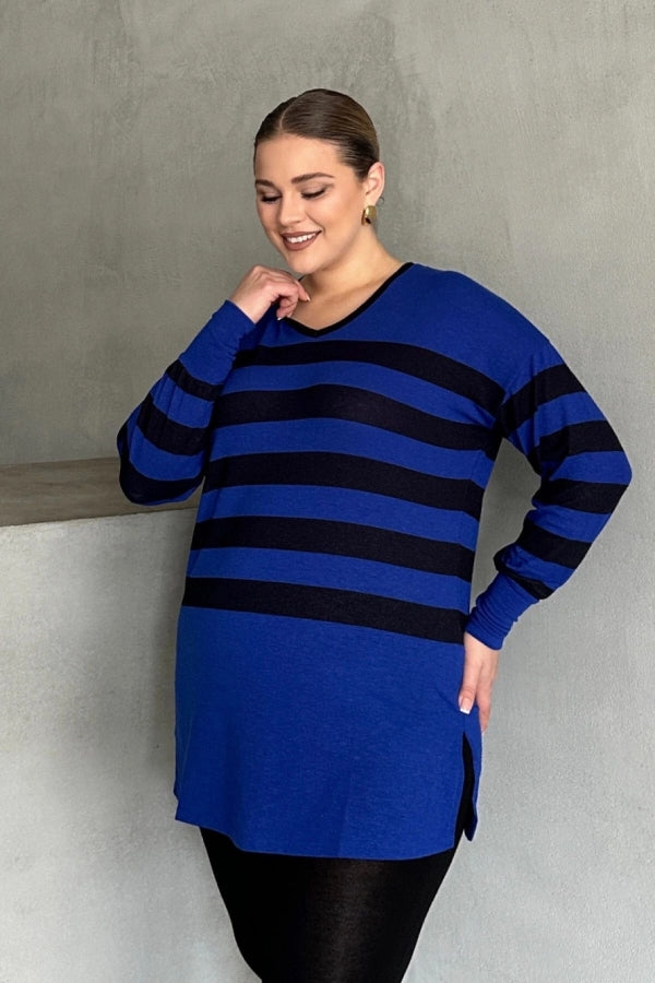 Büyük Beden V Yaka Çizgili Yırtmaç Detaylı İnce Kumaşlı Uzun Bluz 301567 Vervegrand