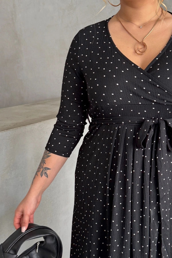 Büyük Beden V Yaka Yarım Kollu Kuşaklı Puantiye Desenli Elbise 302639 Vervegrand