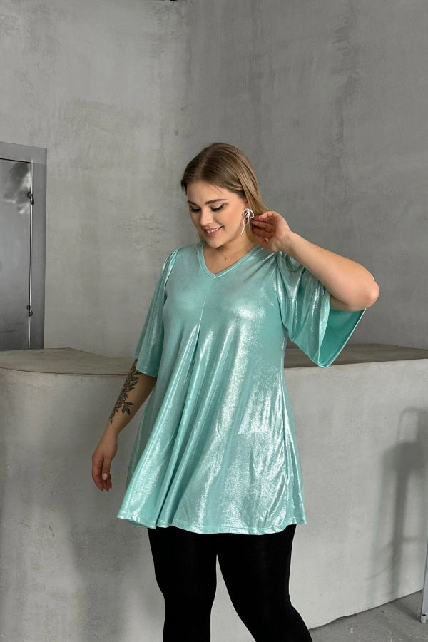 Büyük Beden V Yaka Kısa Kollu Parlak Görünümlü Bluz 303379 Vervegrand