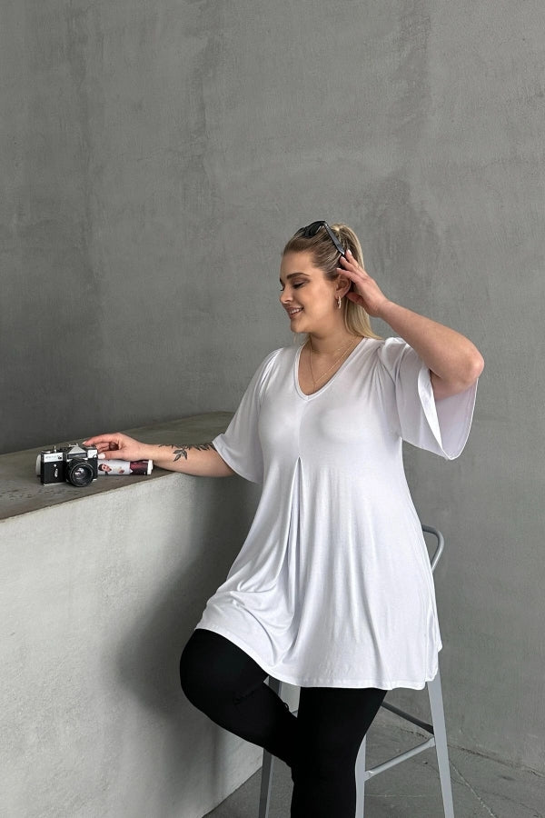 Büyük Beden V Yaka Desensiz Asimetrik Kesim Likralı Bluz MDL-2 Vervegrand