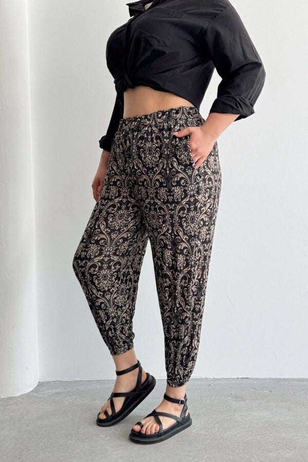 Büyük Beden Beli ve Paçası Lastikli Cepli Desenli Şalvar Pantolon 74-75 Vervegrand