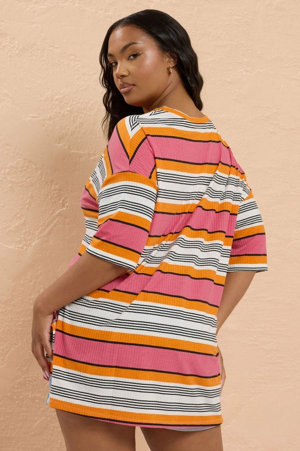 Büyük Beden Çizgili Yırtmaç Detaylı T-shirt 303505 Vervegrand