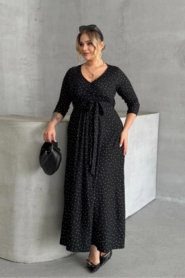 Büyük Beden V Yaka Yarım Kollu Kuşaklı Puantiye Desenli Elbise 302639 Vervegrand