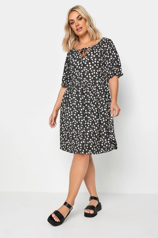 Büyük Beden Bağlama Detaylı Kolları Fırfırlı Çiçek Desenli Elbise 303188 Vervegrand