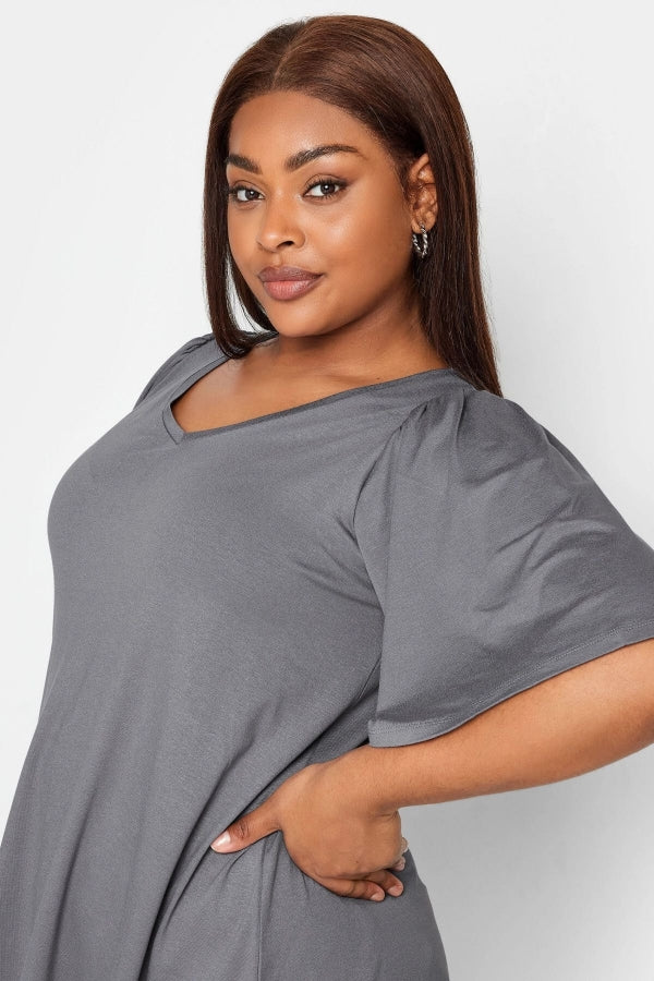 Büyük Beden V Yaka Yarım Kol Likralı Düz Kesim Bluz 321145 Vervegrand