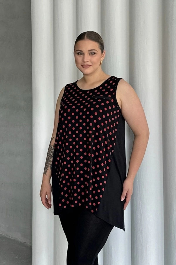 Büyük Beden Önü Puantiyeli Kolsuz Bluz 302253 Vervegrand