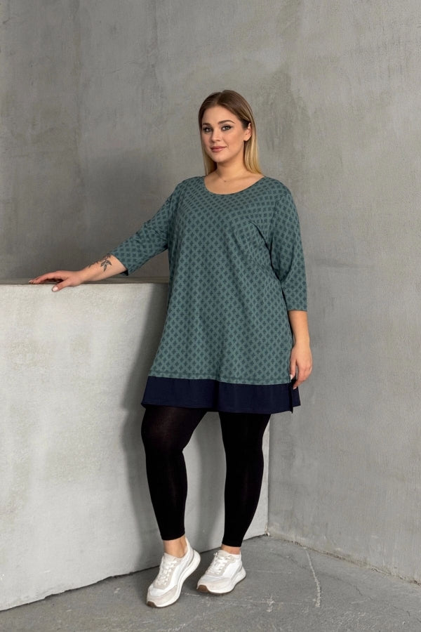 Büyük Beden Bisiklet Yaka Fakir Kol Yırtmaçlı Desenli Bluz 300400 Vervegrand