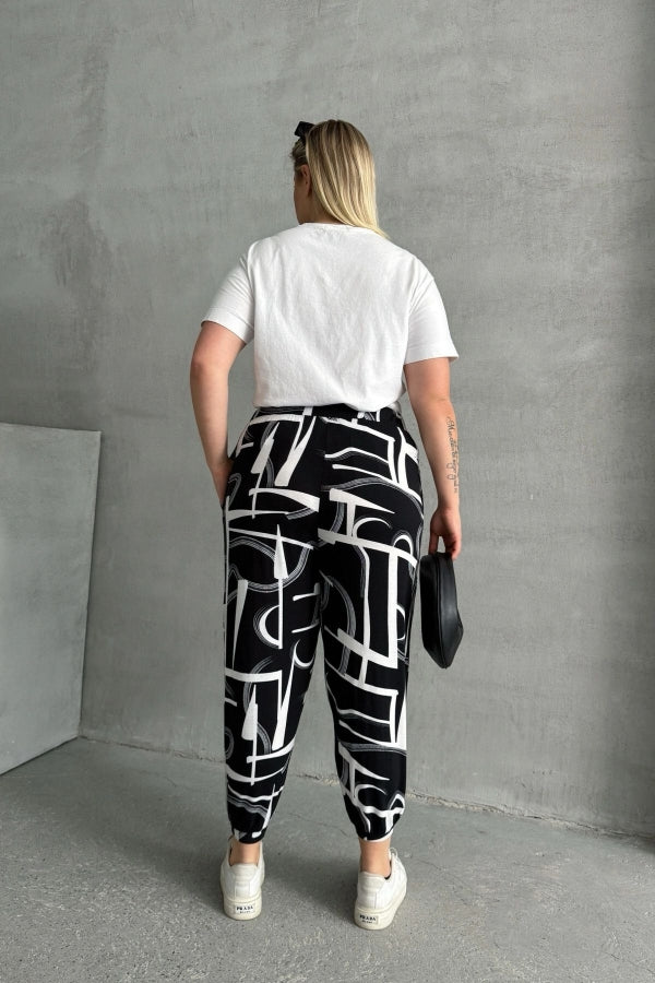 Büyük Beden Beli ve Paçası Lastikli Desenli Cepli Pantolon 98-4 Vervegrand