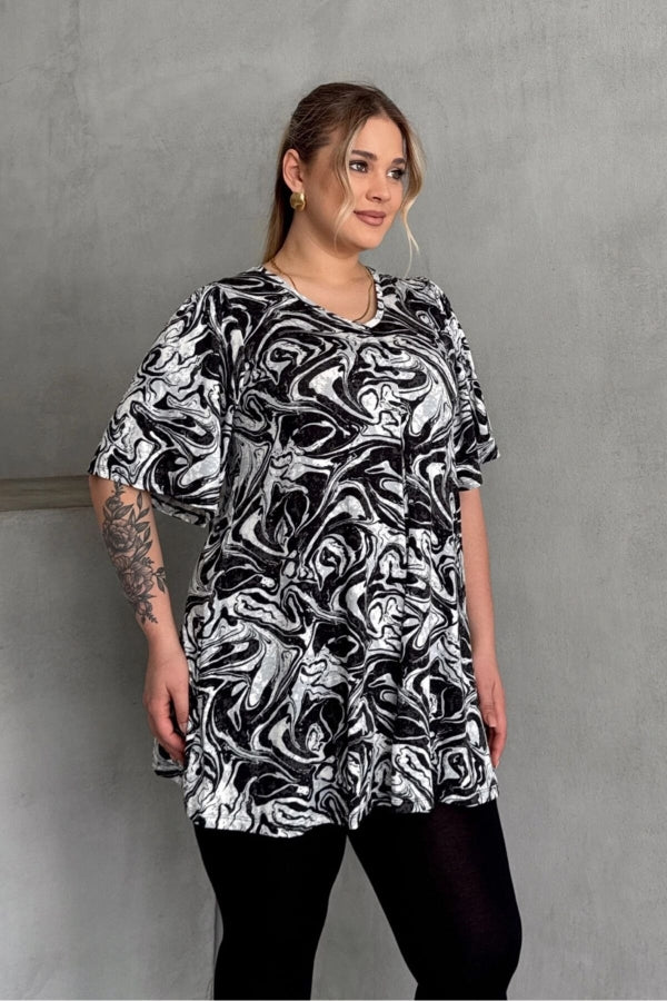 Büyük Beden V Yaka Kısa Kollu Eteği Bollaşan Desenli Bluz 101-17 Vervegrand