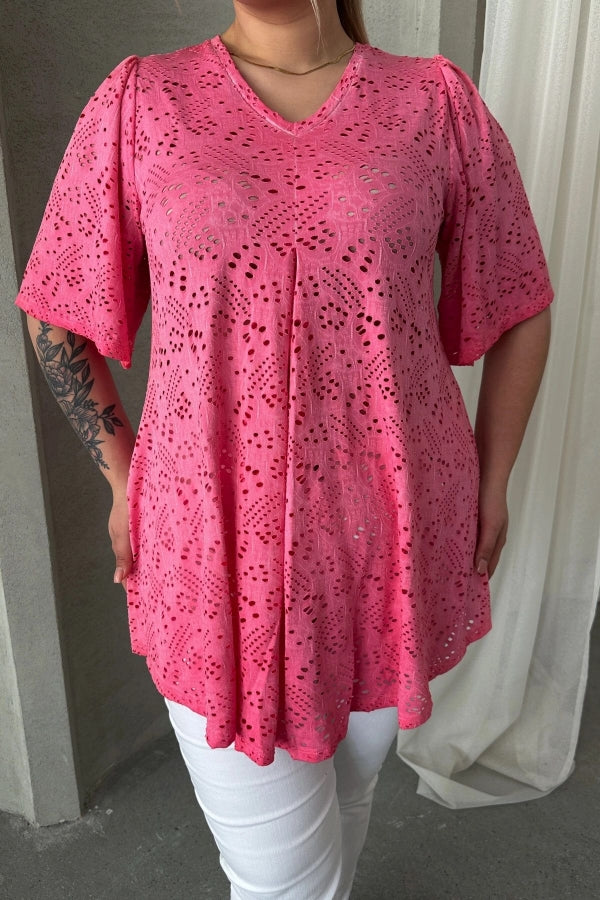 Büyük Beden V Yaka Kısa Kollu Dantel Detaylı Astarsız Bluz 302956 Vervegrand