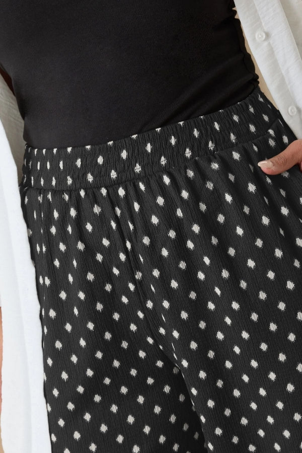 Büyük Beden Beli Lastikli Bol Paça Desenli Cepli Pantolon 303710 Vervegrand