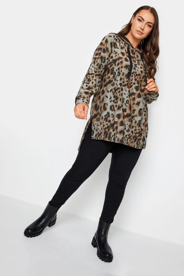 Vervegrand leopar desenli uzun kollu yırtmaçlı büyük beden sweatshirt