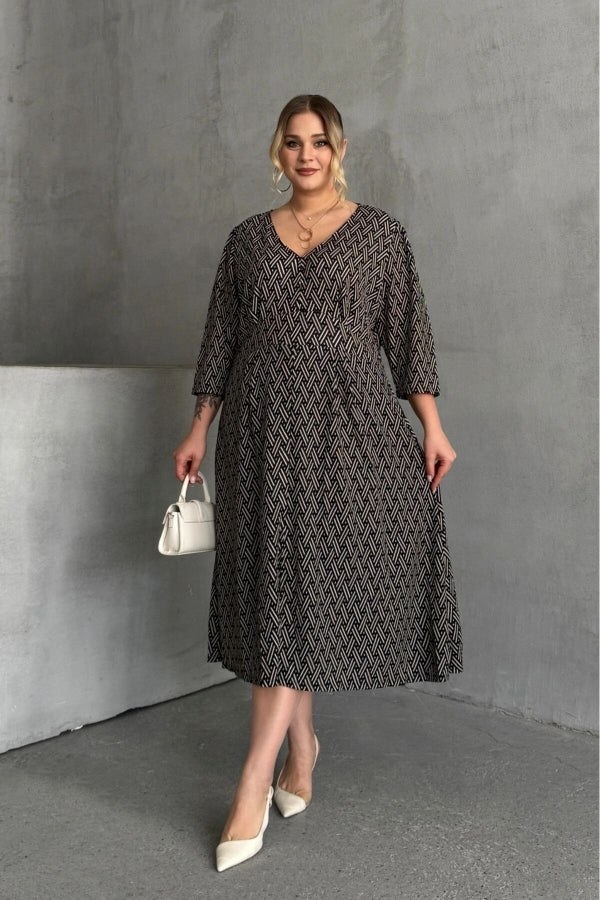 Büyük Beden V Yaka Yırtmaç Detaylı Desenli Fakir Kol Midi Boy Elbise MSD-25123 Vervegrand