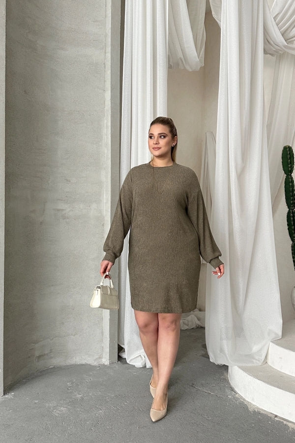 Büyük Beden Uzun Kollu Bisiklet Yaka Düz Kesim Elbise 100-190 Vervegrand