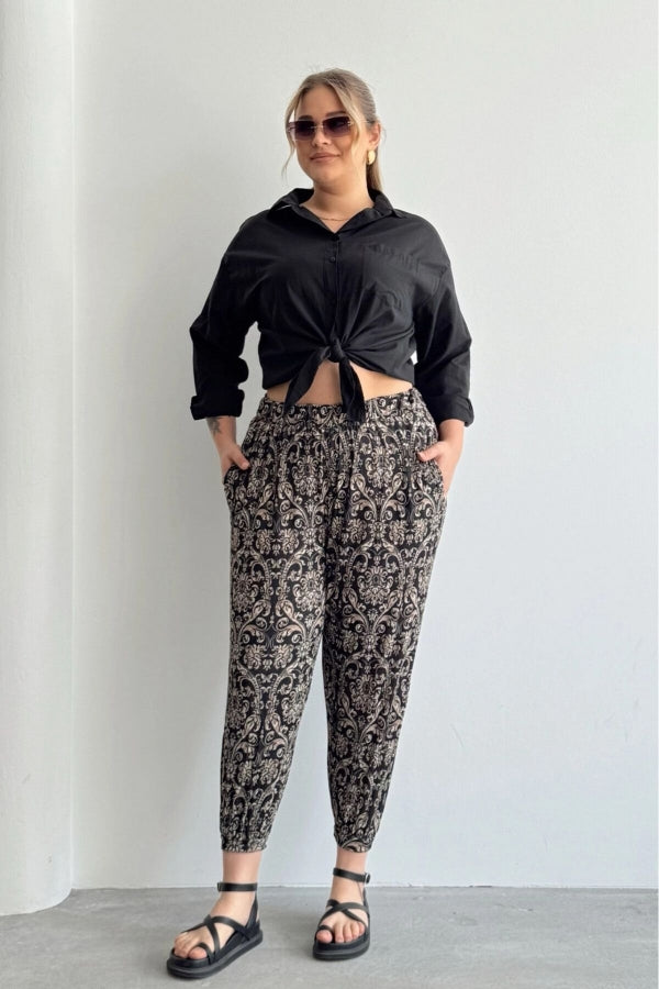 Büyük Beden Beli ve Paçası Lastikli Cepli Desenli Şalvar Pantolon 74-75 Vervegrand