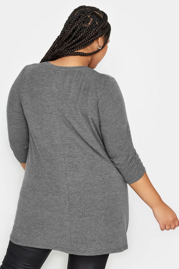 Büyük Beden V Yaka Yıldız Zımba Detaylı Yarım Kollu Bluz 302677 Vervegrand