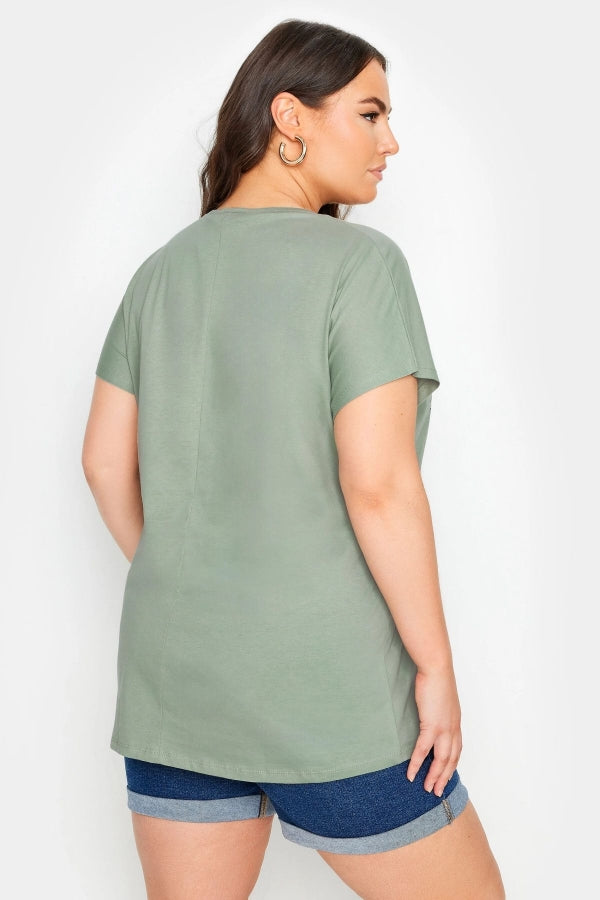 Büyük Beden Bisiklet Yaka Yırtık Detaylı Kısa Kollu Baskılı T-shirt 321750 Vervegrand