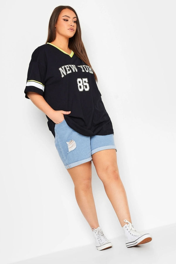 Vervegrand büyük beden baskılı siyah t-shirt kombin örneği