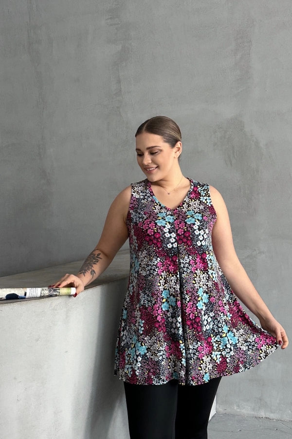 Büyük Beden V Yaka Sıfır Kol Çiçek Desenli Bluz 302261 Vervegrand