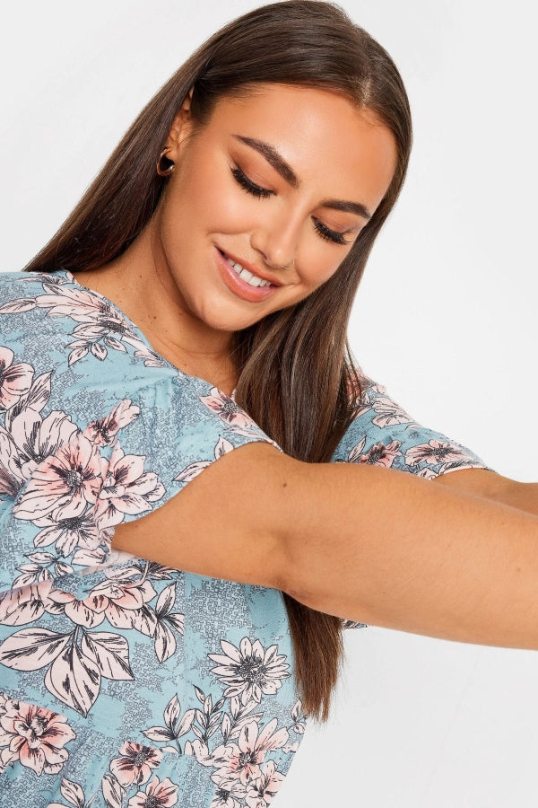 Büyük Beden Desenli Fırfırlı Yarım Kol Likralı Kısa Elbise 302362 Vervegrand