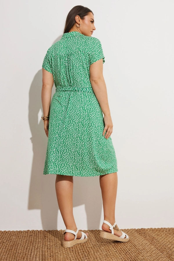 Büyük Beden Çiçek Desenli Midi Boy Beli Kuşaklı Düğmeli Elbise 303329 Vervegrand