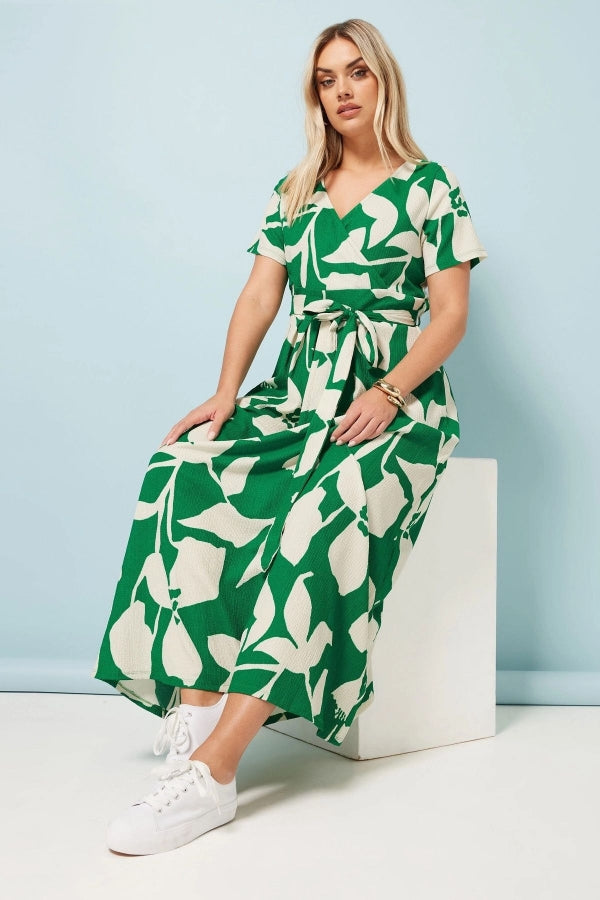 Büyük Beden V Yaka Çiçek Desenli Bürümcük Kumaş Elbise 304074 Vervegrand