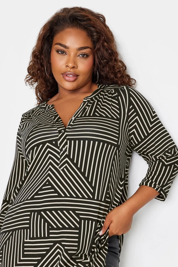 Büyük Beden Çizgi Desenli Gömlek Görünümlü Yarım Kollu Yakası Düğmeli Bluz 321235 Vervegrand