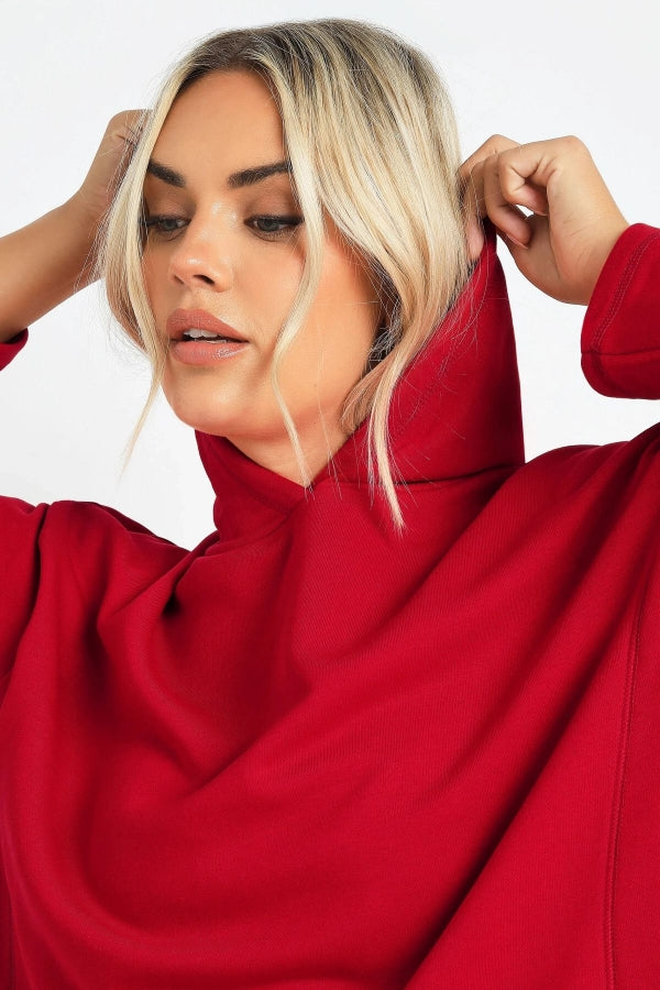 Vervegrand kırmızı kapüşonlu büyük beden sweatshirt kumaş detay
