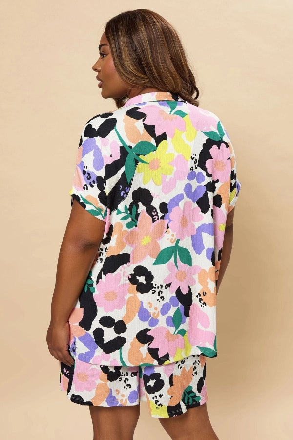 Büyük Beden Önü Düğmeli Kısa Kollu Çiçek Desenli Gömlek 304181 Vervegrand