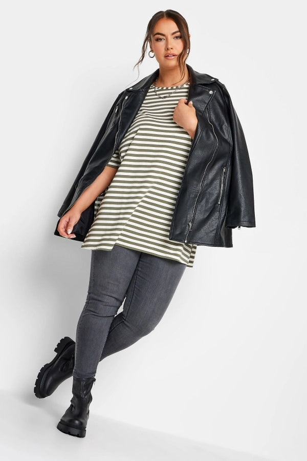 Büyük Beden Yırtmaç Detaylı Çizgili Yarım Kol Bisiklet Yaka Bluz 321119 Vervegrand