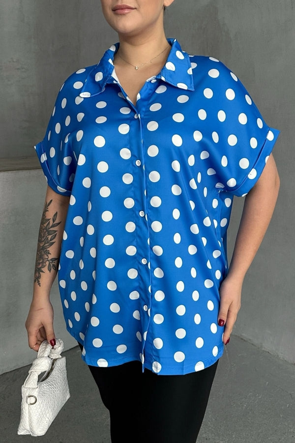 Büyük Beden Önü Düğmeli Kısa Kollu Puantiye Desenli Gömlek 303462 Vervegrand