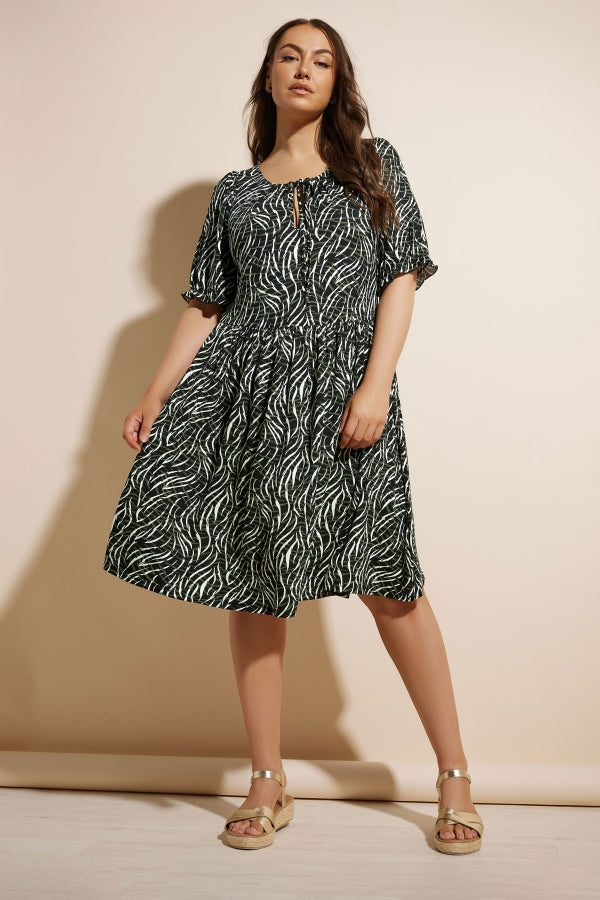 Büyük Beden Yakası Büzgülü Desenli Mini Elbise 304018 Elbise Vervegrand