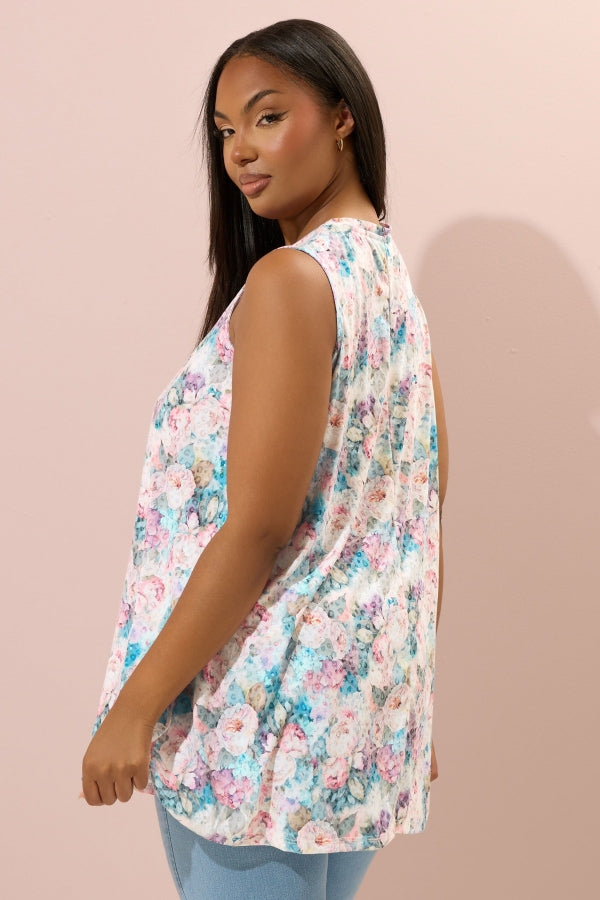 Büyük Beden Sıfır Kol V Yaka Çiçek Desenli Eteği Bollaşan Bluz 304188 Vervegrand