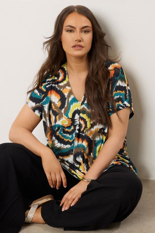 Büyük Beden V Yaka Kısa Kollu Soyut Desenli Asimetrik Kesim T-shirt 616346 T-shirt Vervegrand