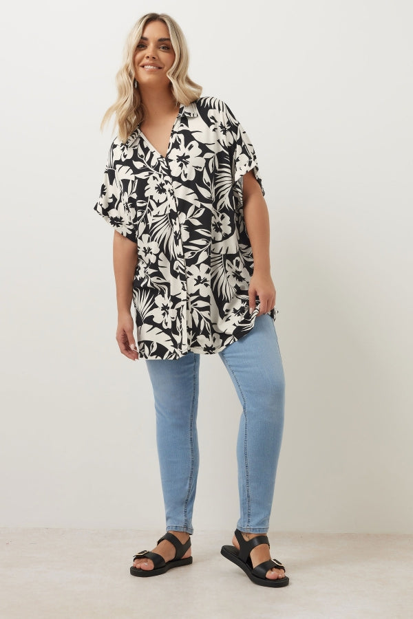 Büyük Beden Kısa Kollu Çiçek Desenli Gömlek 303686 Gömlek Vervegrand