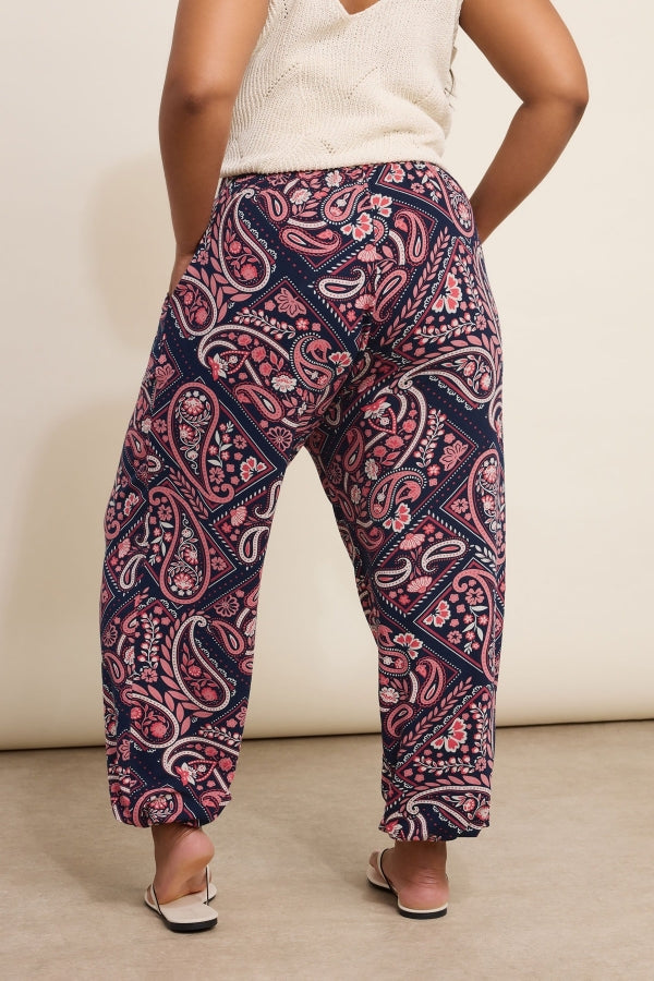Büyük Beden Cepli Beli Paçası Lastikli Etnik Desenli Pantolon 310144 Vervegrand