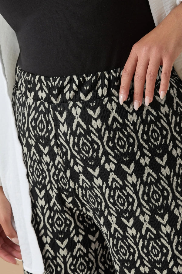 Büyük Beden Beli Lastikli Cepsiz Desenli Geniş Paça Pantolon 303309 Vervegrand