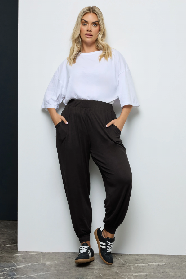 Büyük Beden Paçası ve Beli Lastikli Cepli İnce Pantolon 143299 Vervegrand