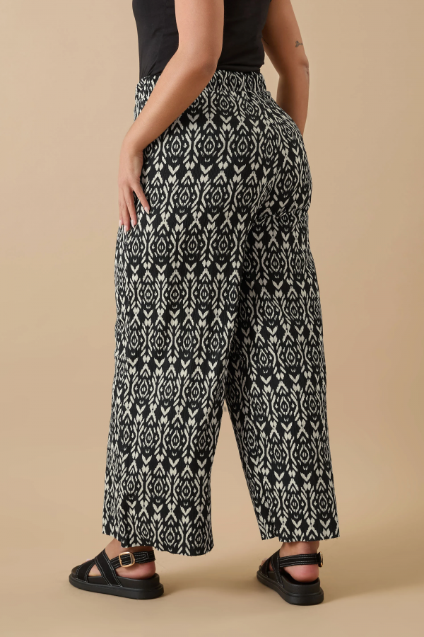 Büyük Beden Beli Lastikli Cepsiz Desenli Geniş Paça Pantolon 303309 Vervegrand