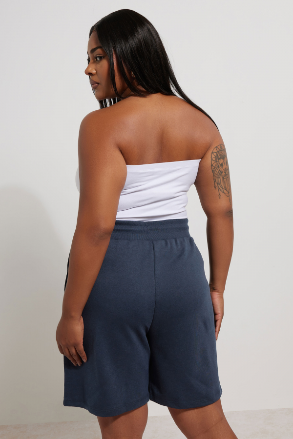 Büyük Beden Cepli Beli Büzgülü Rahat Kesim Şort 303206 Vervegrand