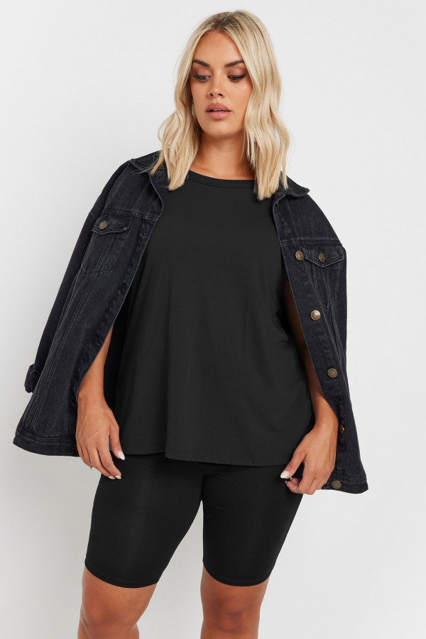 Büyük Beden Yumuşak Dokulu Toparlayıcı Kısa Kesim Bisiklet Şortu 054967 Vervegrand